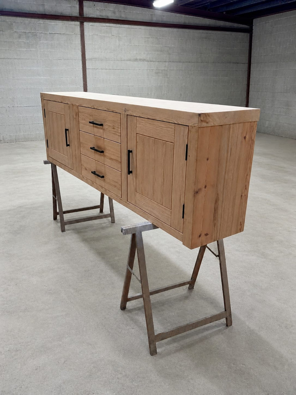 Mueble salón rustico